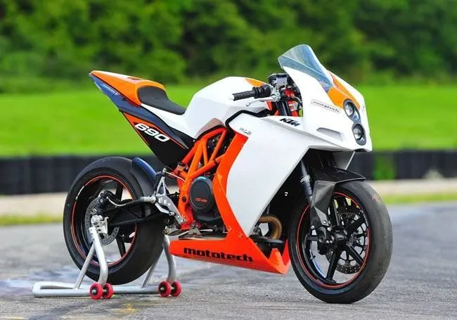 KTM RC4 690R Mototech, dale un aspecto racing a tu Duke KTM RC4 690R Mototech, dale un aspecto racing a tu Duke