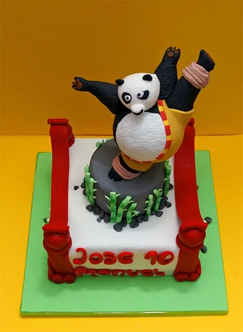 Kung Fu Panda!!! O cómo hacer posturitas encima de un pastel ... Kung Fu Panda!!! O cómo hacer posturitas encima de un pastel ...