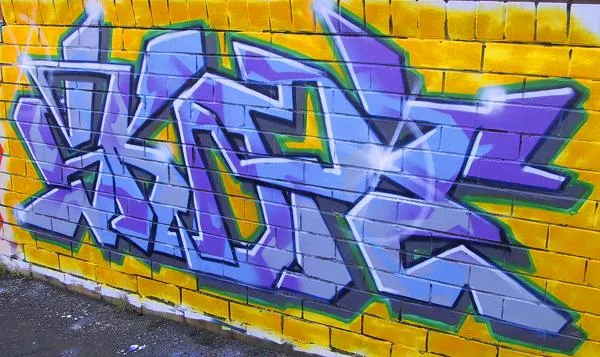 KZ CREW.Graffitis,musica rap/