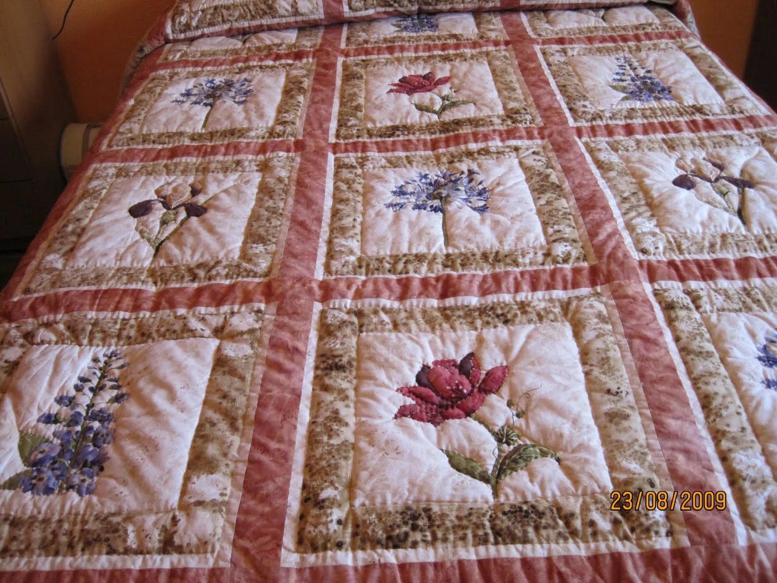MIS LABORES: MI COLCHA DE PATCHWORK