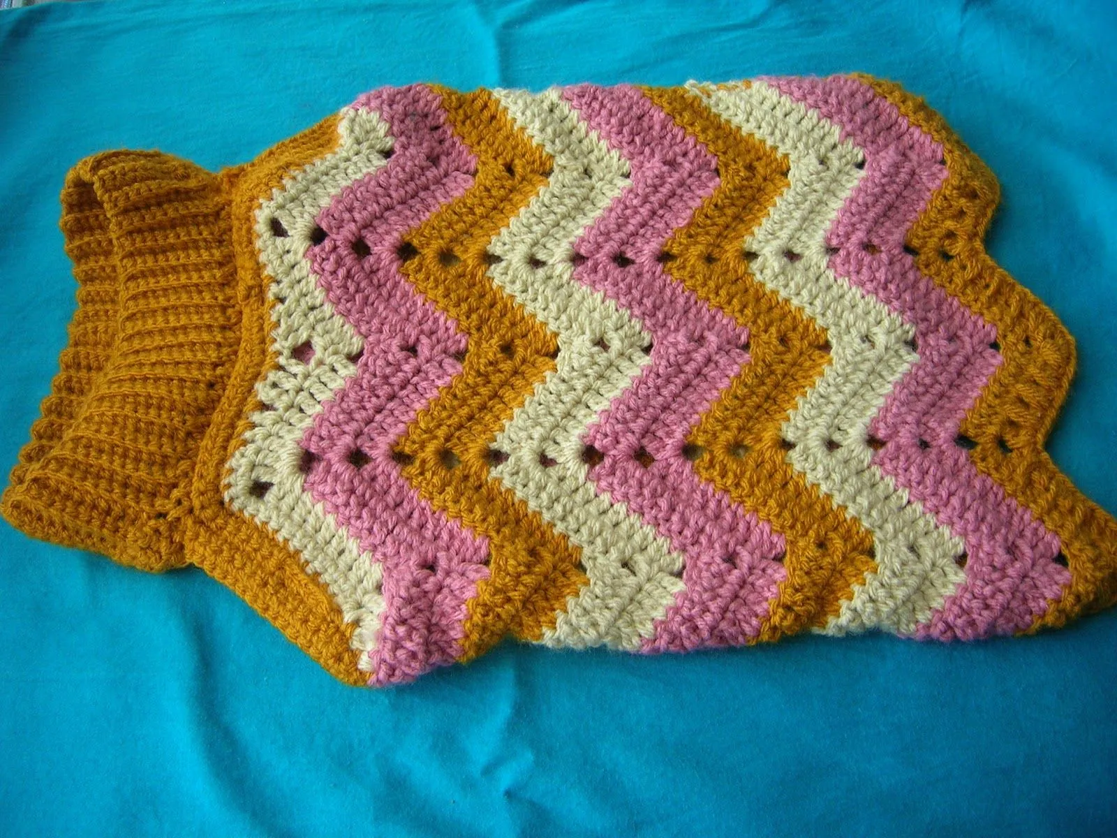 Mis labores en Crochet: Suéteres para las mascotas