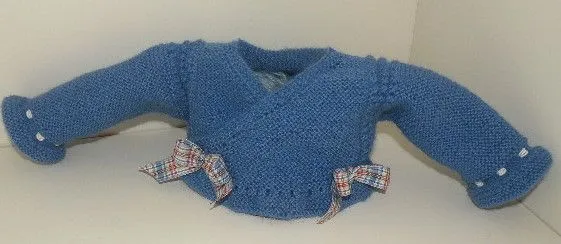 Labores de Siempre con Encanto: CHAQUETAS HECHAS A MANO Labores de Siempre con Encanto: CHAQUETAS HECHAS A MANO