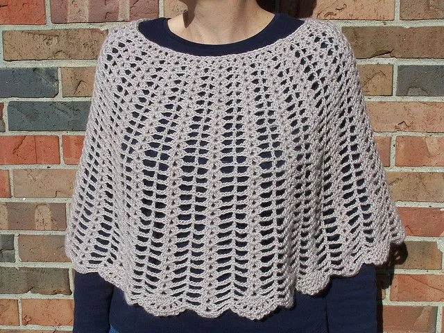 1763.- Ponchos de ganchillo para fríos invernales | Labores en Red 1763.- Ponchos de ganchillo para fríos invernales | Labores en Red