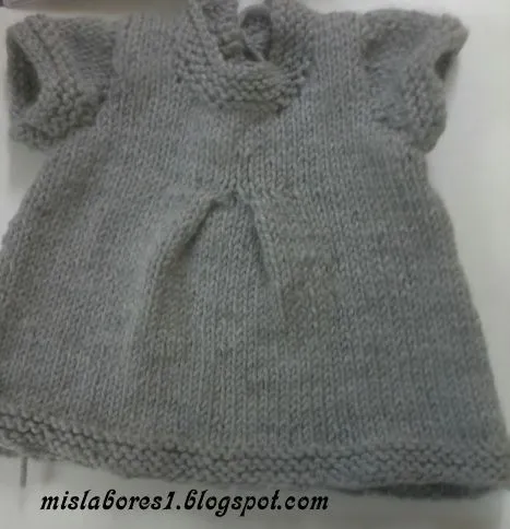 MIS LABORES: VESTIDO DE BEBE Y JERSEY DE OCHOS MIS LABORES: VESTIDO DE BEBE Y JERSEY DE OCHOS