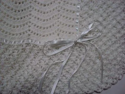 LABORES XIANA: REVISTA DE GANCHILLO Toquilla bebe