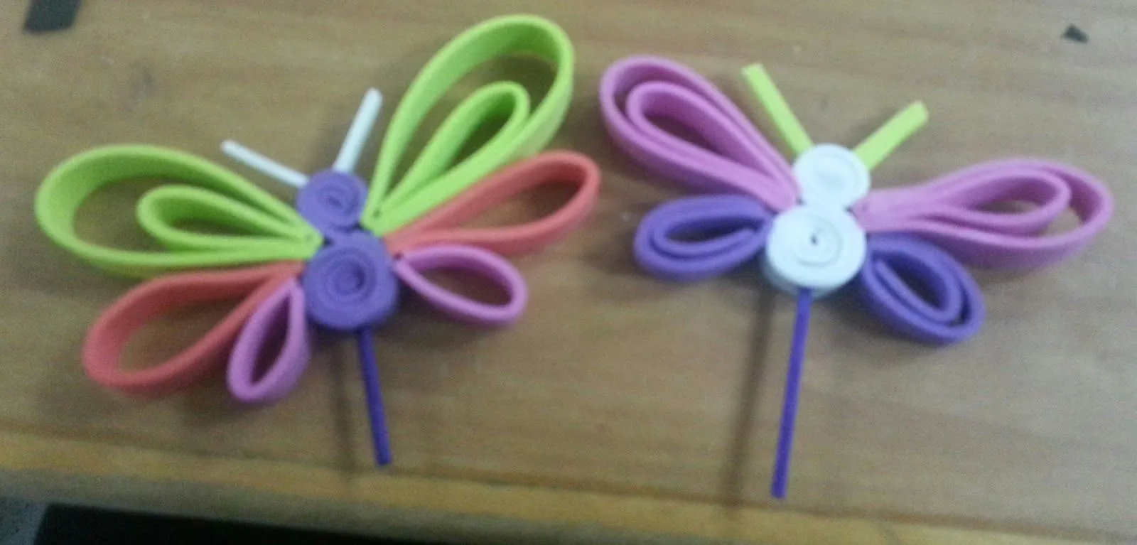 LaCocteleriadeCarlota: MARIPOSAS Y LIBELULAS Goma Eva LaCocteleriadeCarlota: MARIPOSAS Y LIBELULAS Goma Eva