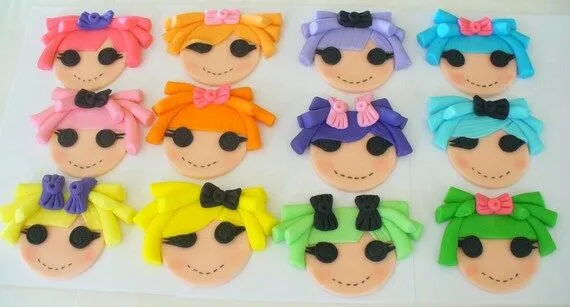 LALALOOPSY inspirado Fondant Cupcake por SugarKissCakeToppers LALALOOPSY inspirado Fondant Cupcake por SugarKissCakeToppers