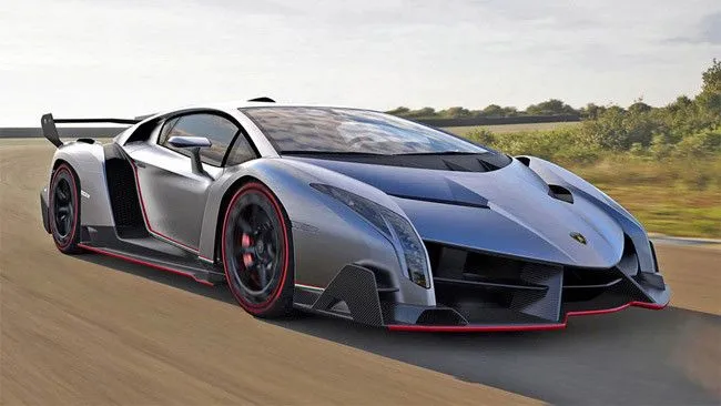 Lamborghini Veneno - Motorpasion