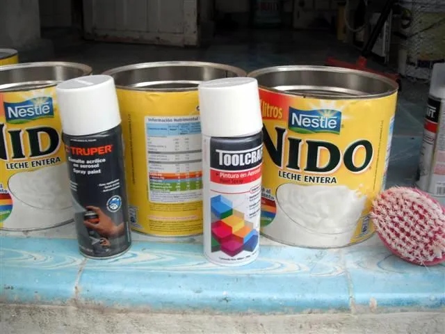 Lampara de latas o botes de leche paso a paso ... Lampara de latas o botes de leche paso a paso ...