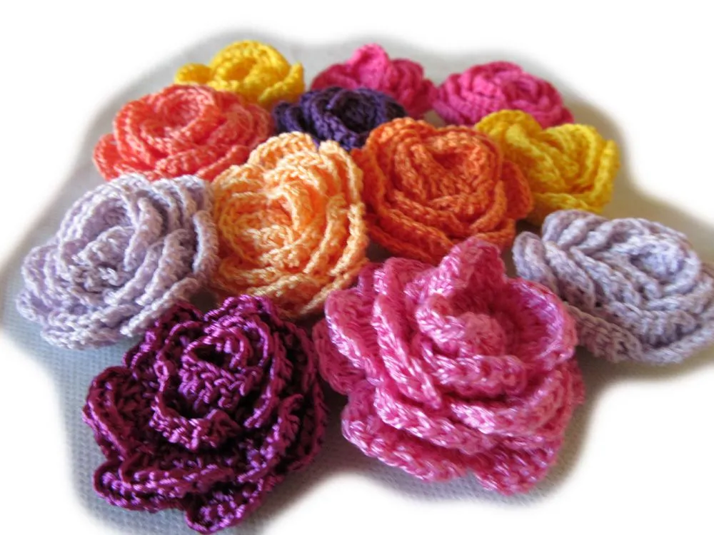 Catalana: Flores enrolladas al crochet