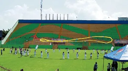 Lanzan Rosario de globos | Semanario FIDES