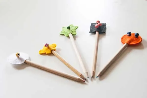 Lápices decorados con fieltro
