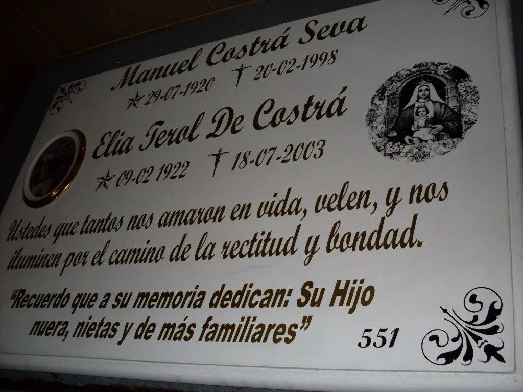 Lapidas y Epitafios del Recuerdo...