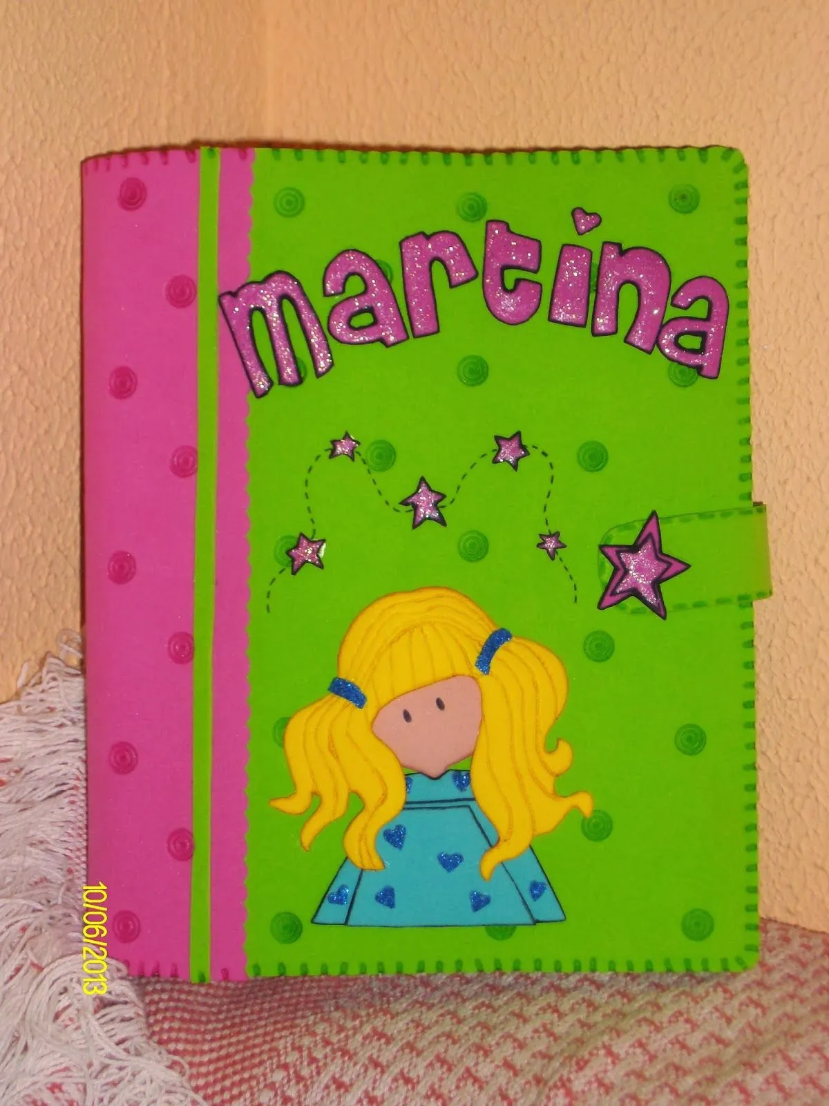 lasmanualidadesdeito1: Cuaderno decorado de niña preciosa para Martina lasmanualidadesdeito1: Cuaderno decorado de niña preciosa para Martina