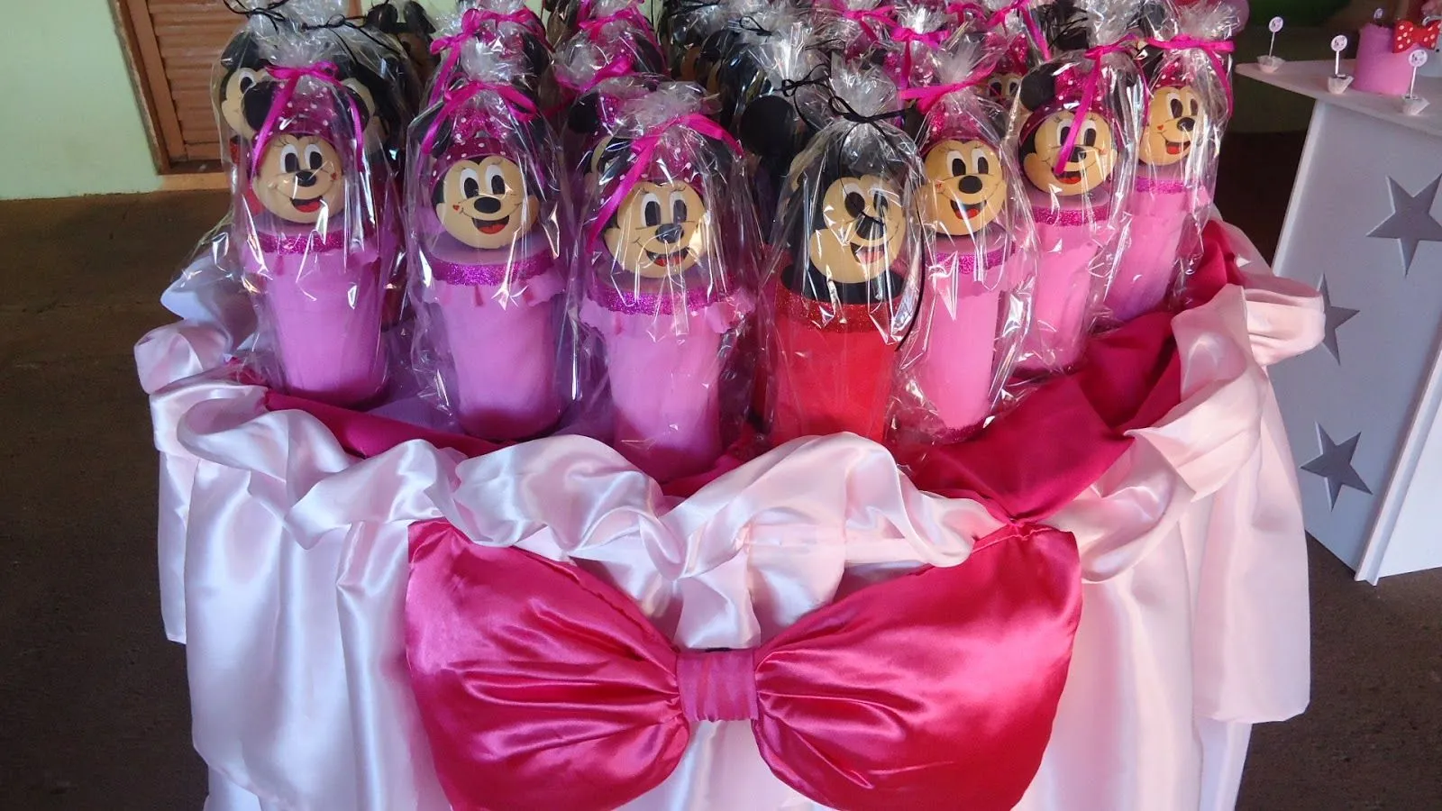 L.C. Festas Infantis: Festa de aniversário - Minie Baby