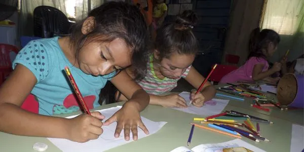 Leemos cuentos y trabajamos con los derechos en el Hogar ...