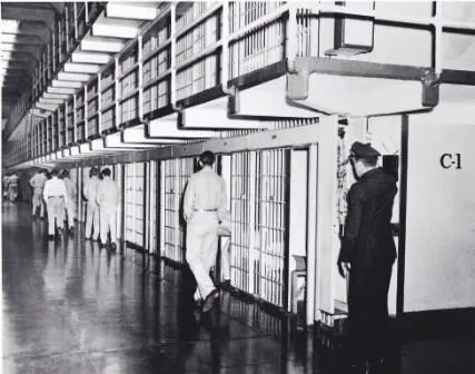 Alcatraz Federal Penitentiary - Wikipedia, the free encyclopedia