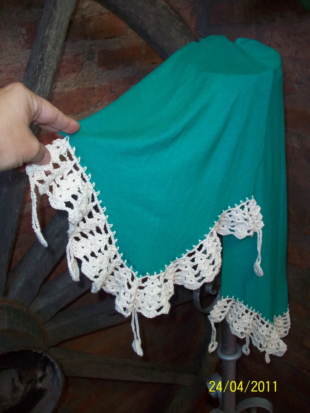 LelaMagdalena: PAÑUELO RECICLADO+ BORDE A CROCHET