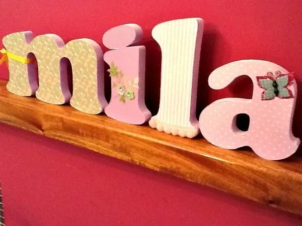 Letras Decoradas De Madera, $40 en http://ofeliafeliz.com.ar ... Letras Decoradas De Madera, $40 en http://ofeliafeliz.com.ar ...