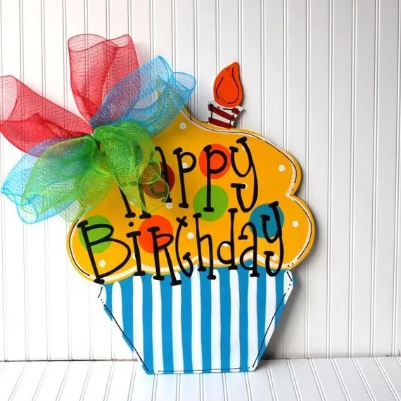 Letrero de feliz cumpleaños cumpleaños por LooLeighsCharm en Etsy