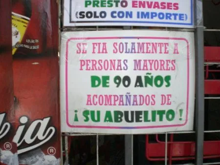 Letreros y anuncios de comercios - Escrituras expuestas de San Juan Letreros y anuncios de comercios - Escrituras expuestas de San Juan