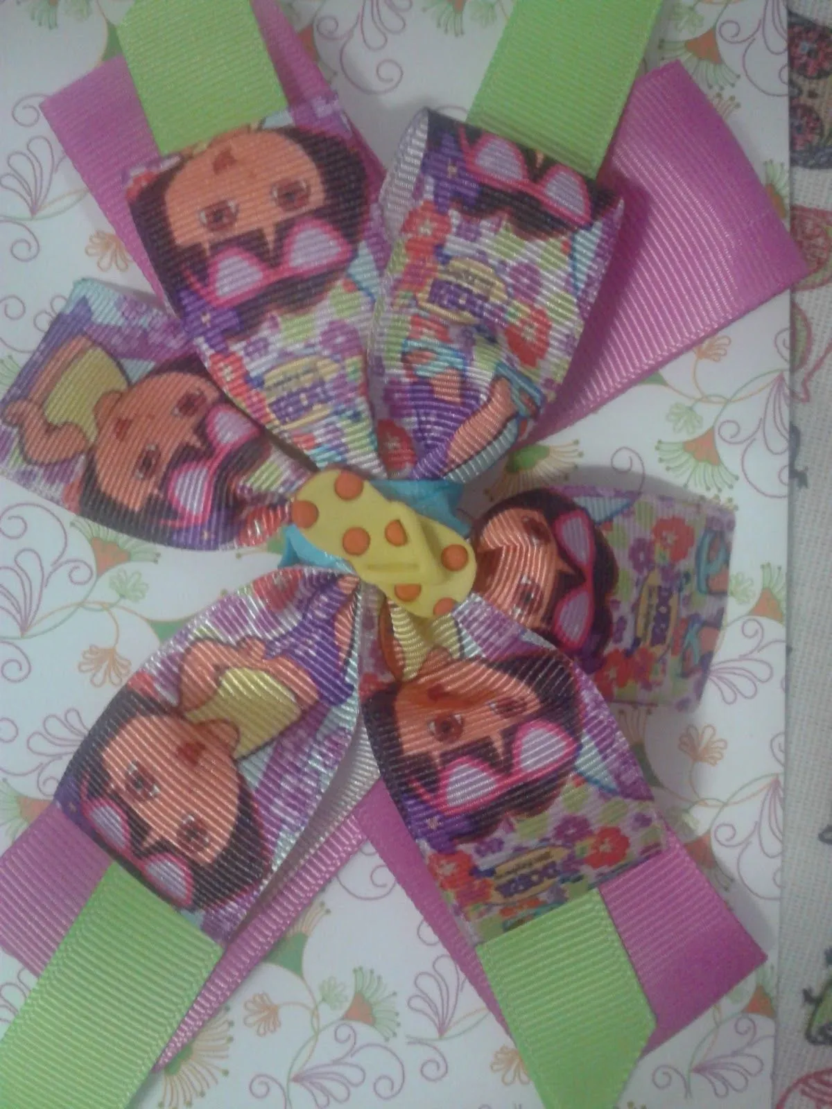 LETTERINE by Adriana Faria: abril 2013