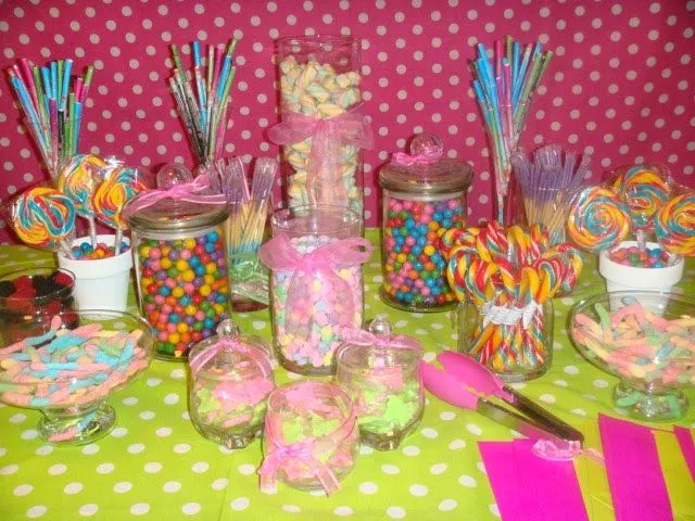De Libelulas y Mariposas...: Mesa de golosinas o candy bar De Libelulas y Mariposas...: Mesa de golosinas o candy bar