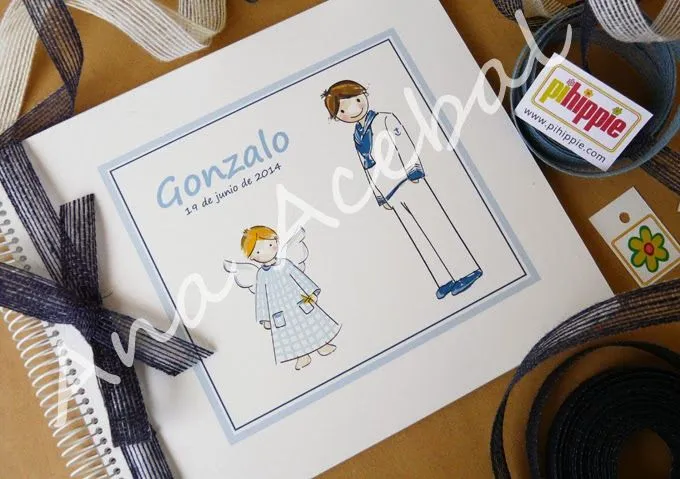 Libro de recuerdos de Comunión personalizado hecho a mano. Libro de recuerdos de Comunión personalizado hecho a mano.