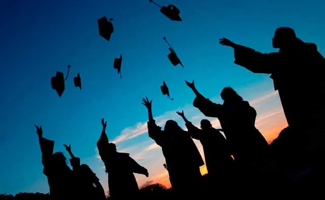 Licenciados de papel mojado | elmundo.