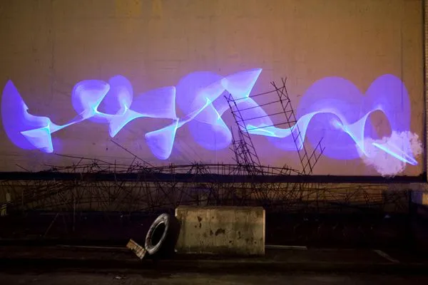 Light Painting by Andy Hemingway • TheCoolist - The Modern Design ... Light Painting by Andy Hemingway • TheCoolist - The Modern Design ...