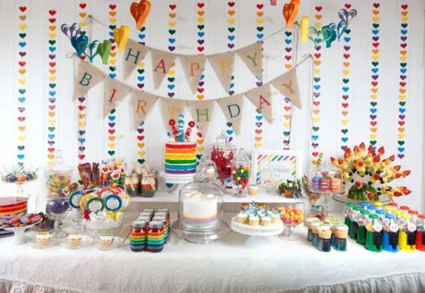 LiliBaby: Decoración mesa de cumpleaños:Arcoiris LiliBaby: Decoración mesa de cumpleaños:Arcoiris