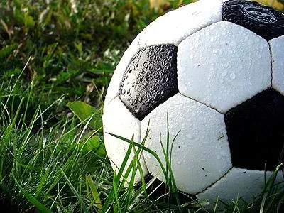 Cómo limpiar una pelota de fútbol? | Como Limpiar