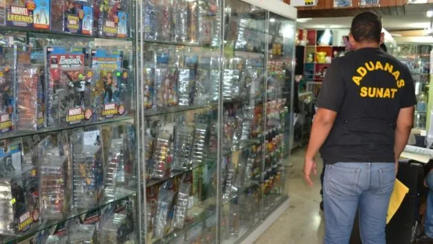 Lince: Incautan una tonelada de juguetes de contrabando en centro ... Lince: Incautan una tonelada de juguetes de contrabando en centro ...