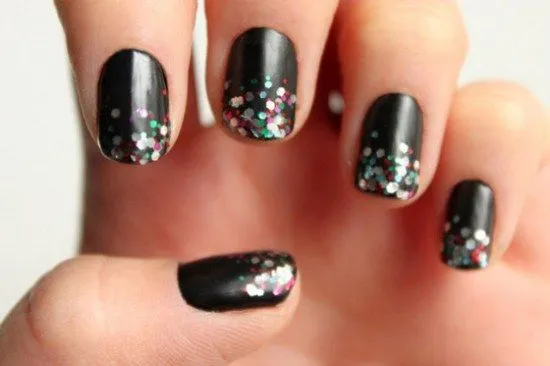 Lindas ideas de Diseños de Uñas para año nuevo 2015 con escarchado ...