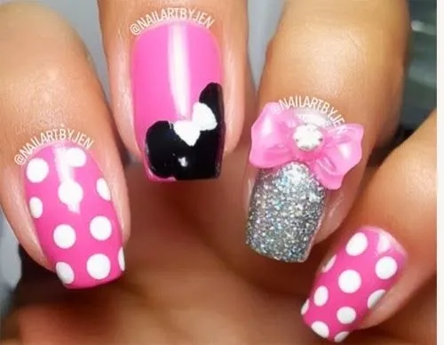 Lindisima Blog: Uñas decoradas con Minnie Mouse