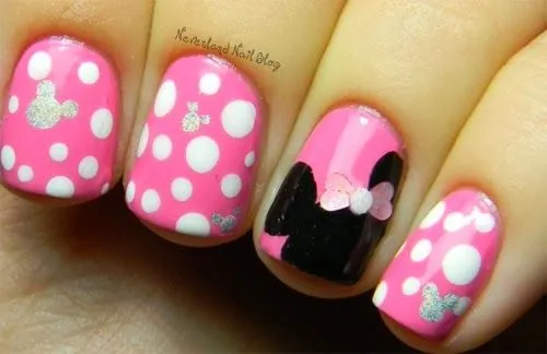 Lindisima Blog: Uñas decoradas con Minnie Mouse