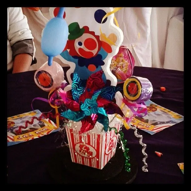 lindo centro de mesa.... | Fiesta Circo | Pinterest | Mesas lindo centro de mesa.... | Fiesta Circo | Pinterest | Mesas