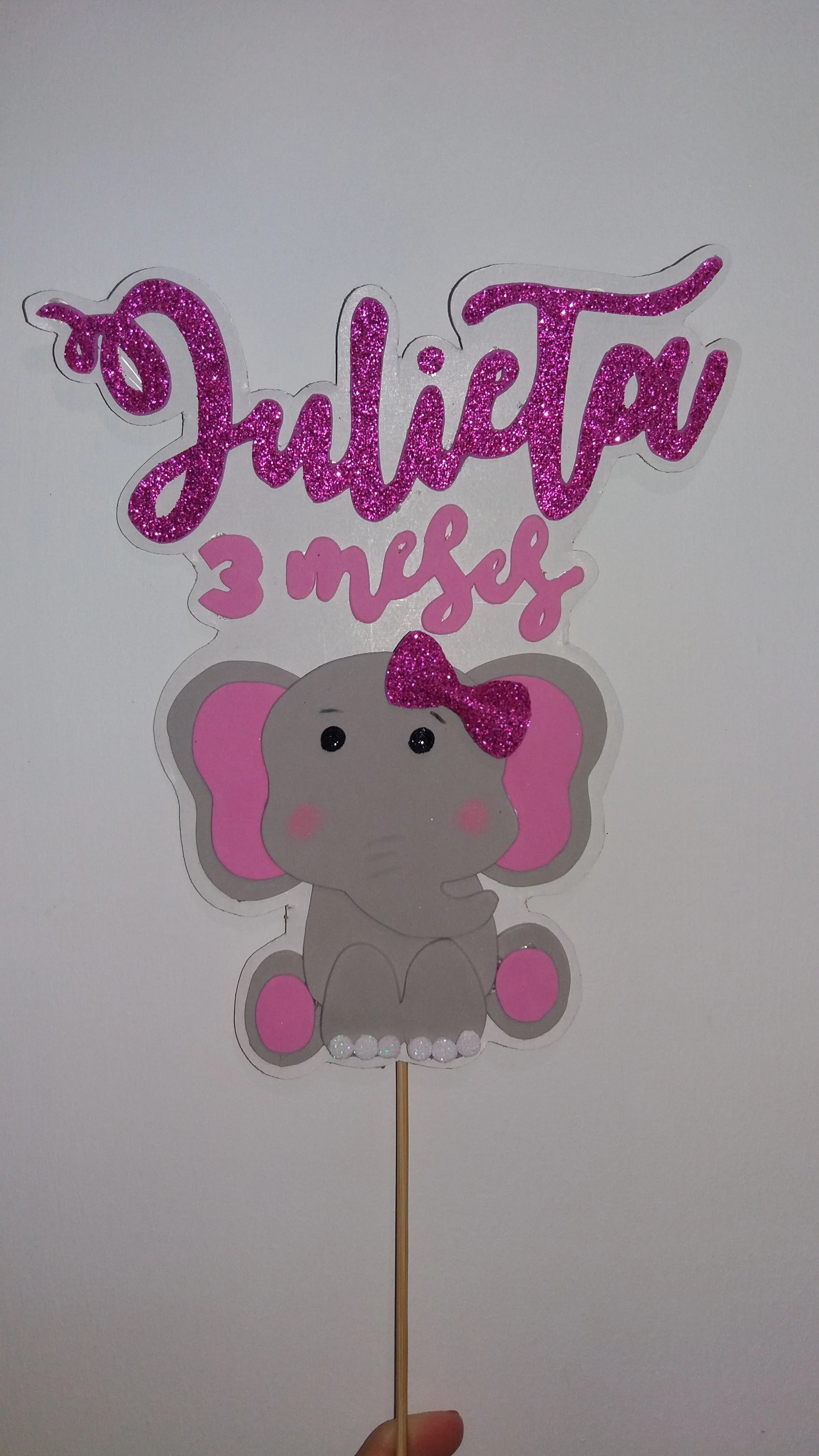Como hacer un lindo topper de elefante || Tutorial paso a paso. — Hive Como hacer un lindo topper de elefante || Tutorial paso a paso. — Hive