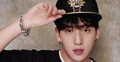 Los lindos modelos de gorras al estilo de Corea del Sur que te ... Los lindos modelos de gorras al estilo de Corea del Sur que te ...