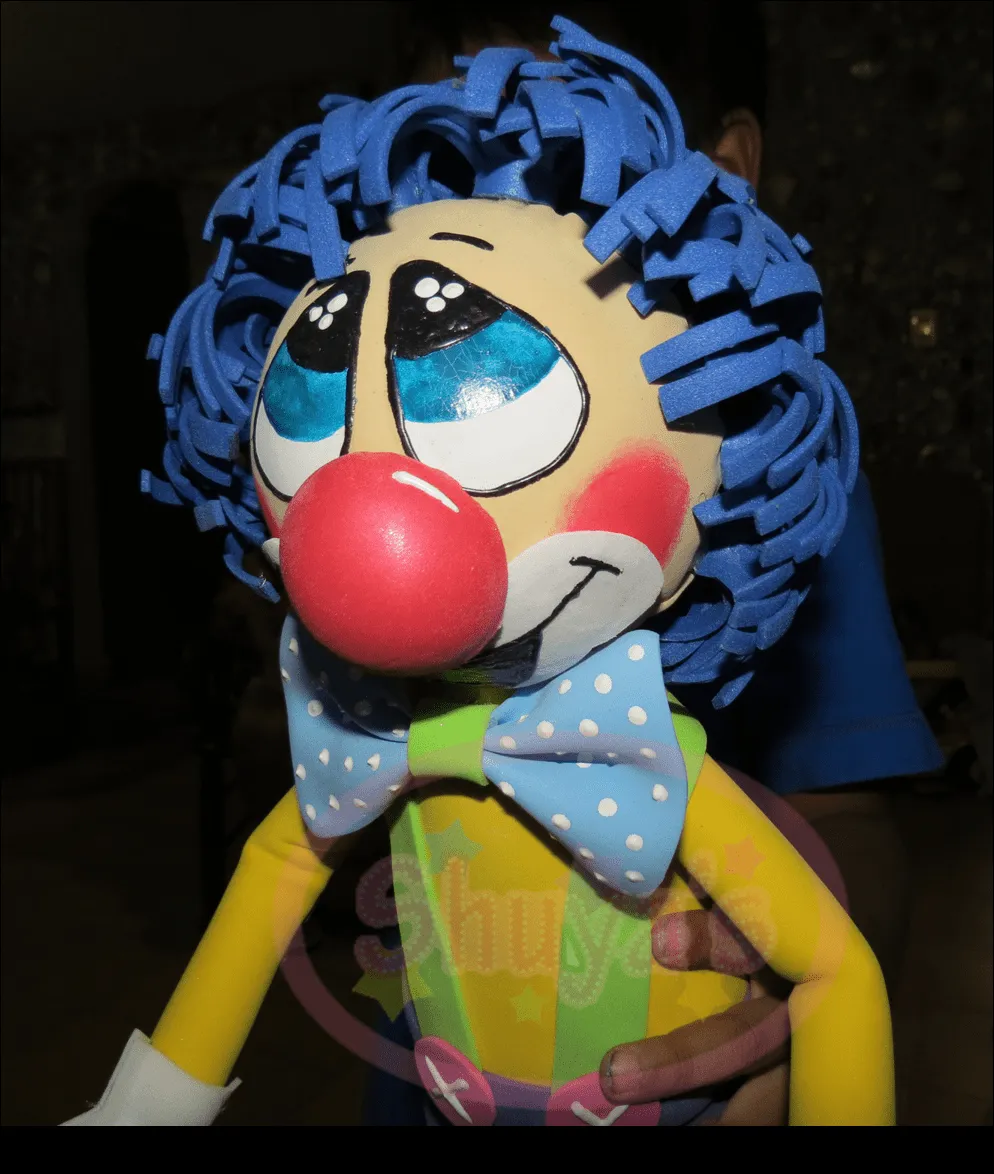 link href='/favicon.ico' rel='shortcut icon'/>