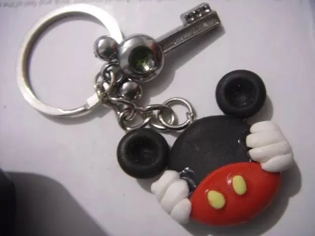 Llavero Mickey Mouse | Ideas Pasta flexible | Pinterest | Mickey ... Llavero Mickey Mouse | Ideas Pasta flexible | Pinterest | Mickey ...