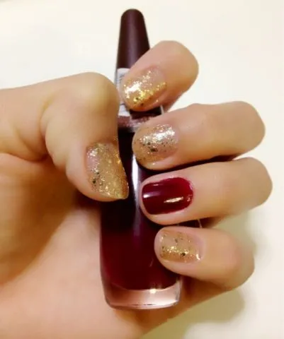 llena de glamour: Unas de esta semana vino y escarchas llena de glamour: Unas de esta semana vino y escarchas