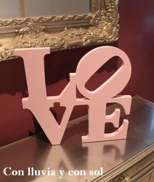 Con lluvia y con sol: DECORACIÓN CON LETRAS Y SILUETAS DE NUBES Con lluvia y con sol: DECORACIÓN CON LETRAS Y SILUETAS DE NUBES