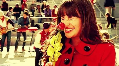 Long live!: Me regalo una rosa en nuestro primer mes de novios. Long live!: Me regalo una rosa en nuestro primer mes de novios.