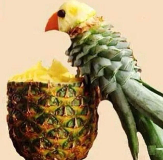 Loro hecho de una piña | Figuras creativas de vegetales y frutas ... Loro hecho de una piña | Figuras creativas de vegetales y frutas ...