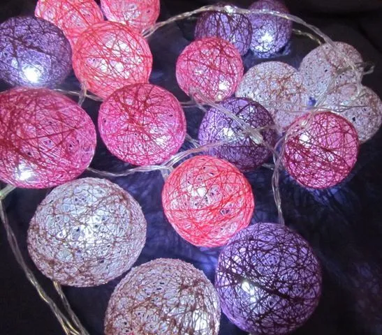 lucecitas de color- girnalda, bolitas de hilo en diferentes ... lucecitas de color- girnalda, bolitas de hilo en diferentes ...