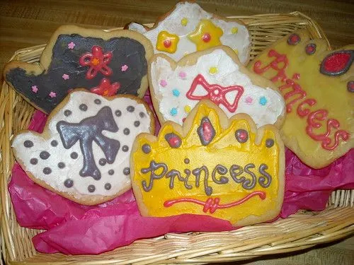 Lucy Reyna Reynalandia: Ideas para una fiesta con el tema Princesas Lucy Reyna Reynalandia: Ideas para una fiesta con el tema Princesas