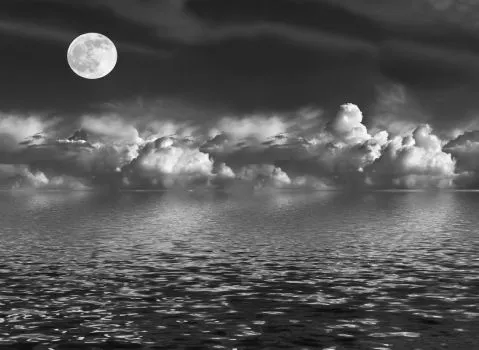 luna_sobre_el_mar_grises_ ...