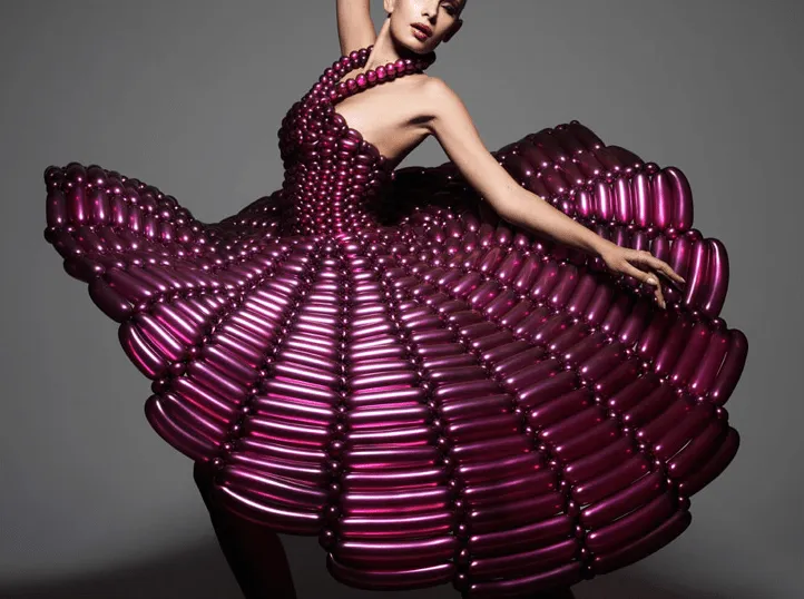 Luxury goes Green: Rie Hosokai Fashion Balloons Luxury goes Green: Rie Hosokai Fashion Balloons