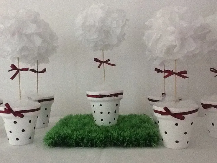 Macetas con pompones de papel. | Centros de Mesa by Planeta Resina ... Macetas con pompones de papel. | Centros de Mesa by Planeta Resina ...